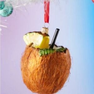 NWT Bergdorf Goodman Neiman Marcus Coconut drink Christmas ornament